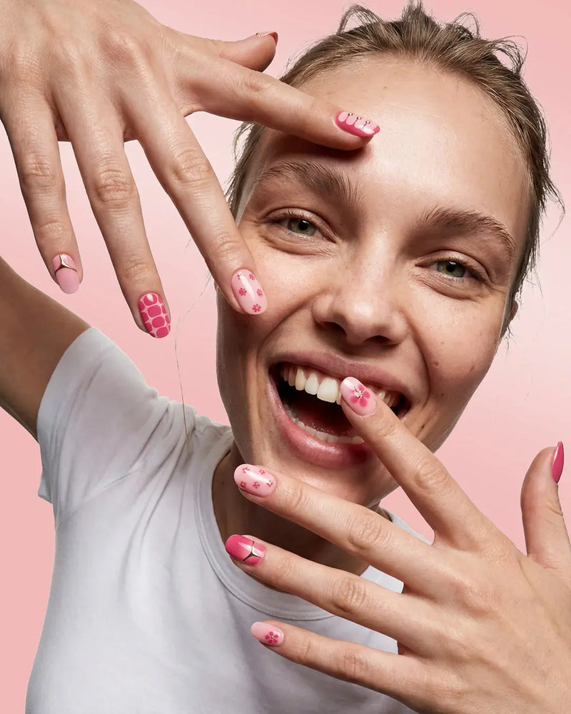 Merci Handy Nail Art Patches Flower Power