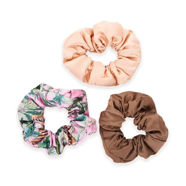 Smug Cloud Oversized Satin Scrunchies Caramel