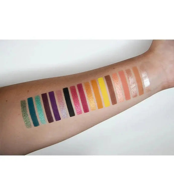 Corazona Alma Eyeshadow Palette