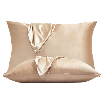 Kitsch Holiday Standard Pillowcase 2 Piece Set Champagne