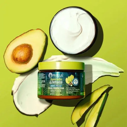 Mielle Organics Avocado & Tamanu Anti-Frizz Curl Perfector