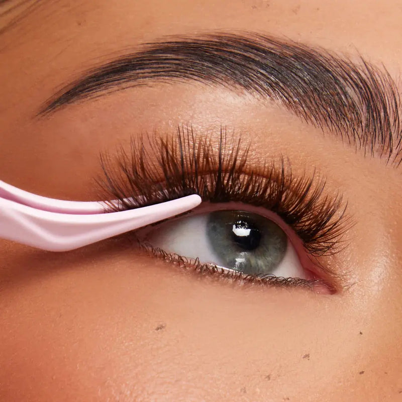 Tatti Lashes Tres Chic Compact Gift Set